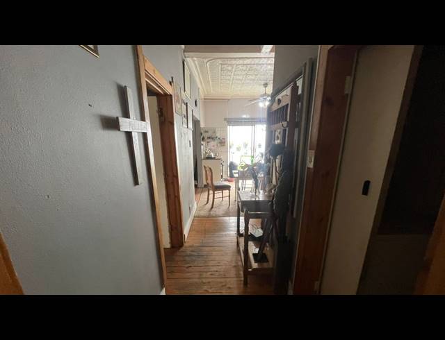 4 BEDROOM HOUSE FOR SALE IN FLORENTIA